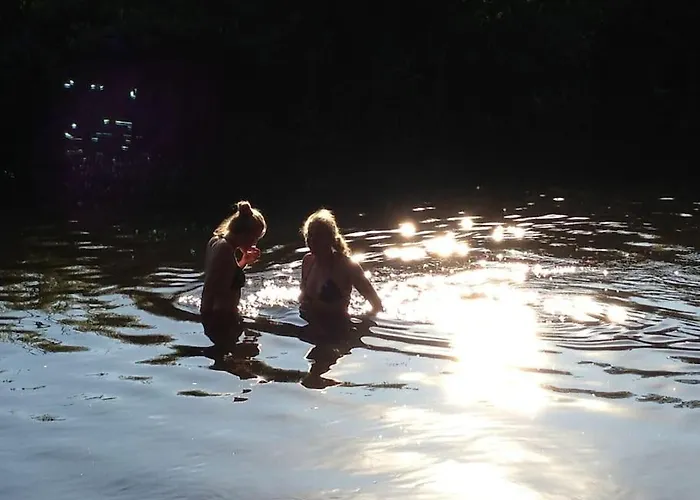 Alles Am Fluss In *